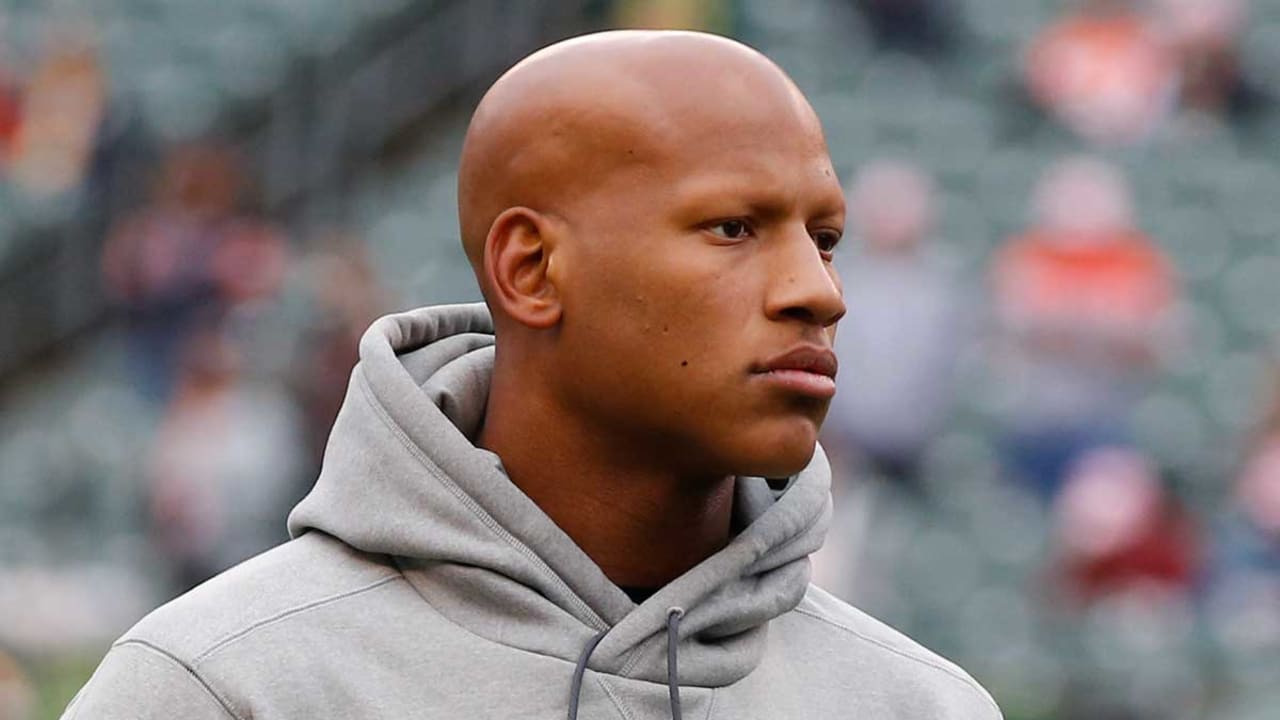 Watch: Steelers LB Ryan Shazier shows progress with box jump 