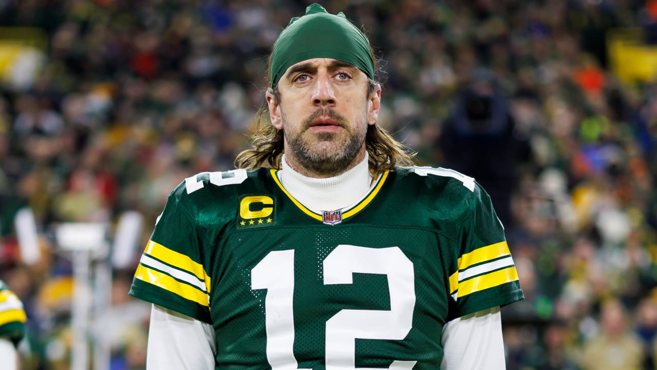 Aaron Rodgers is in a positive position with Packers as decision about his future looms thumbnail