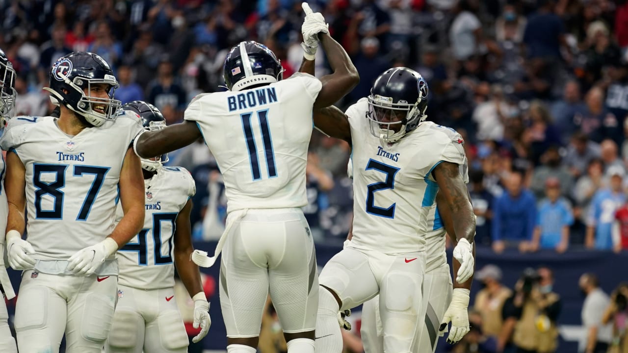 CBS Sports HQ on X: How does Julio Jones look in a Titans uniform? (