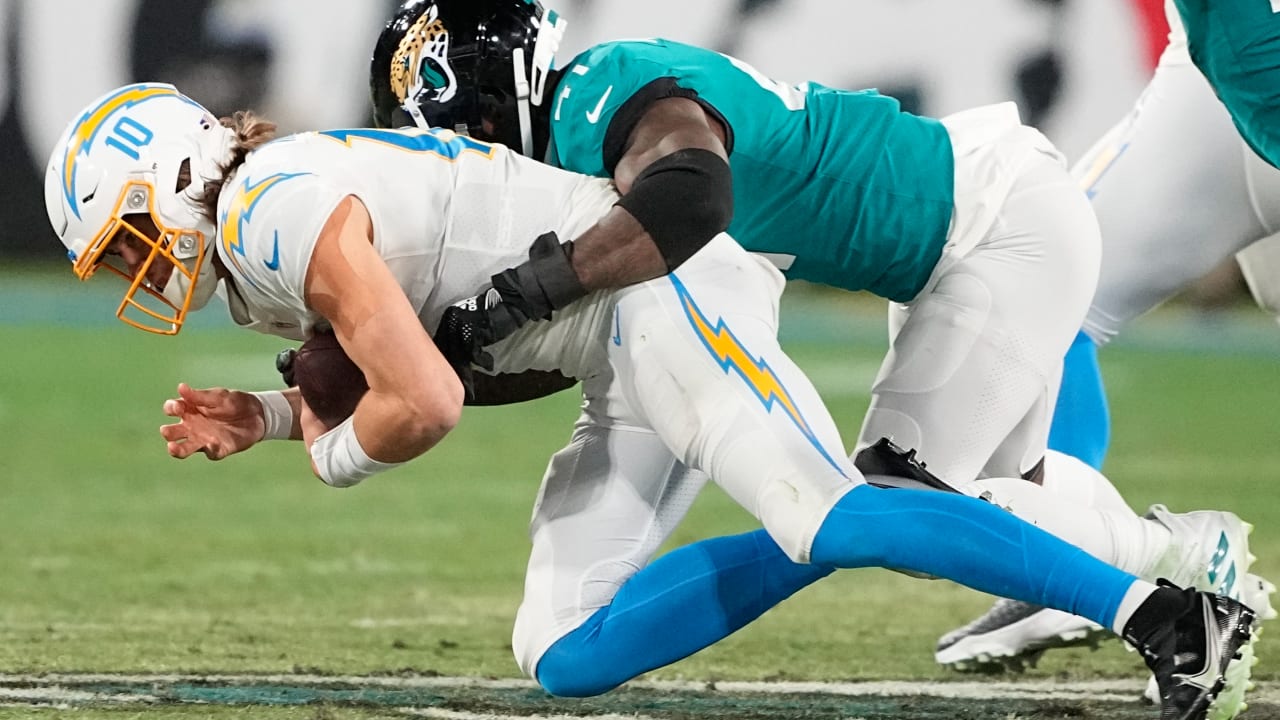 Justin Herbert, Los Angeles Chargers top Jacksonville Jaguars