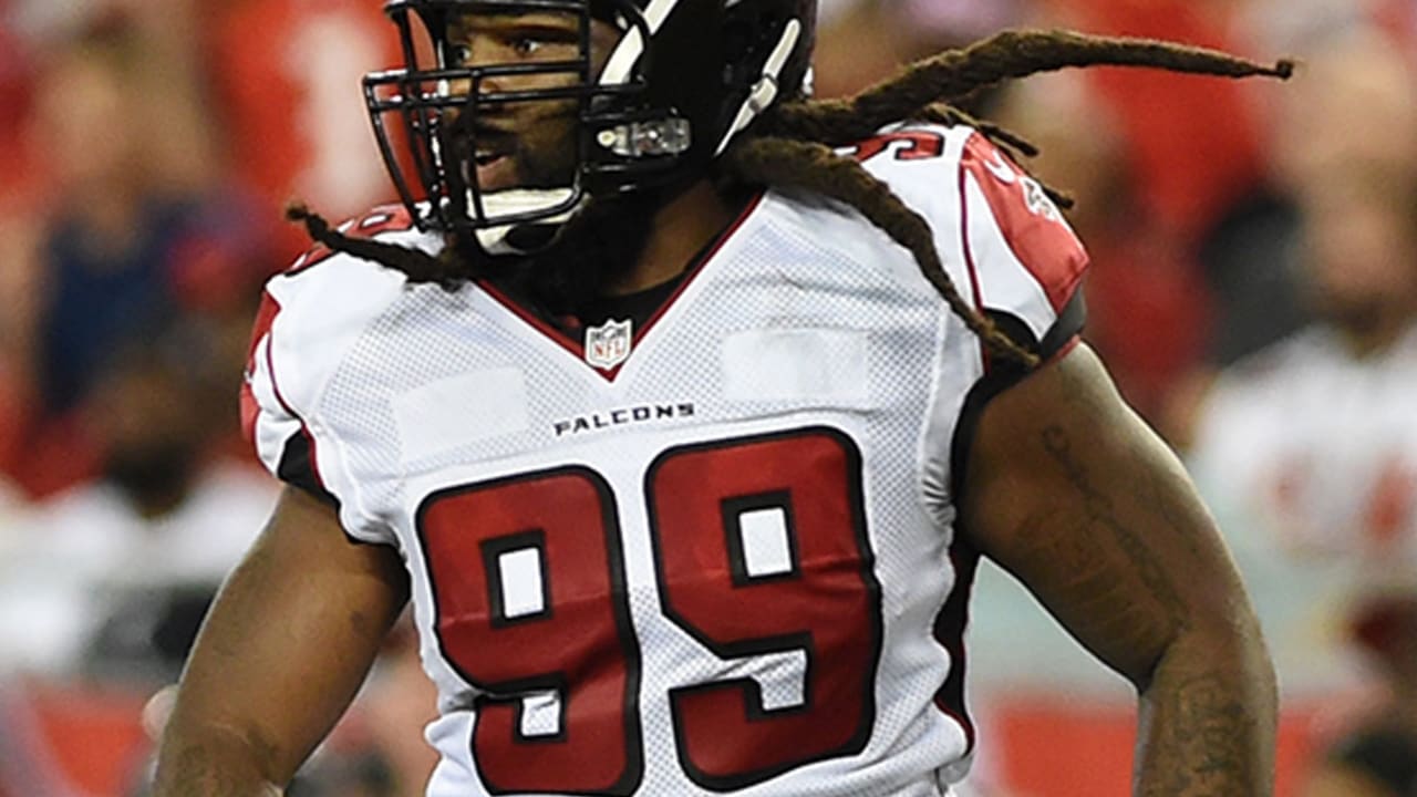 Adrian-Clayborn-170115-sl.jpg