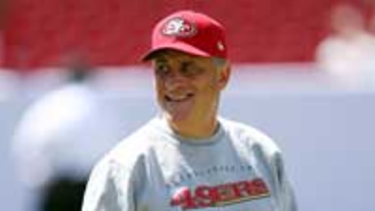 Vic-Fangio-sl-011315.jpg