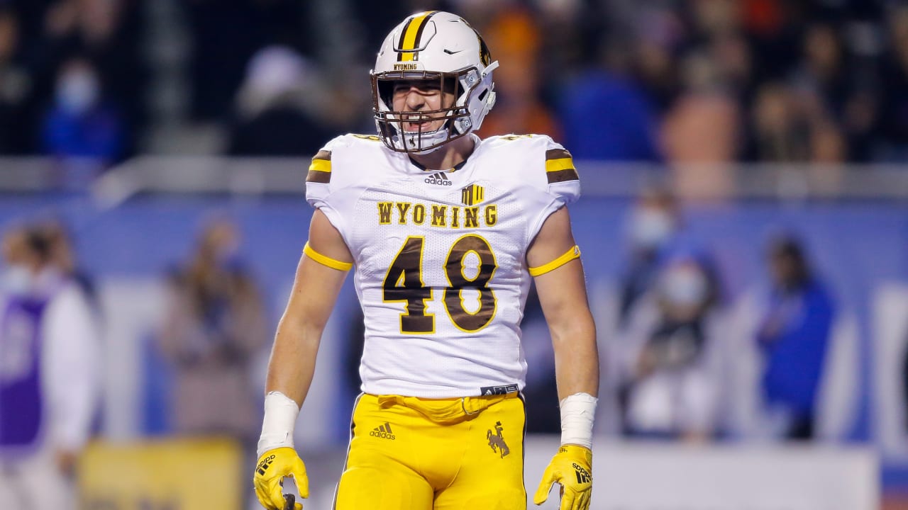 Jacksonville Jaguars select Wyoming Cowboys linebacker Chad Muma with