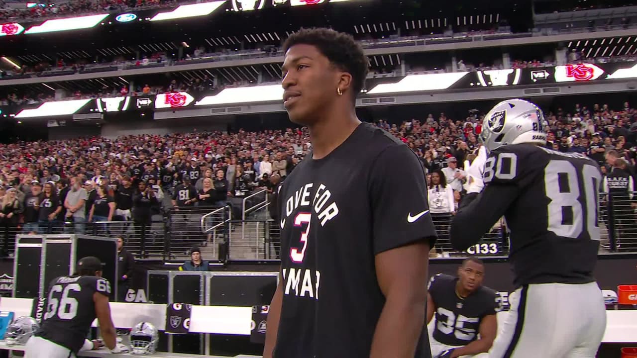 Damar Hamlin thanks fans as Las Vegas Raiders & Kansas City Chiefs show  support - BBC Sport