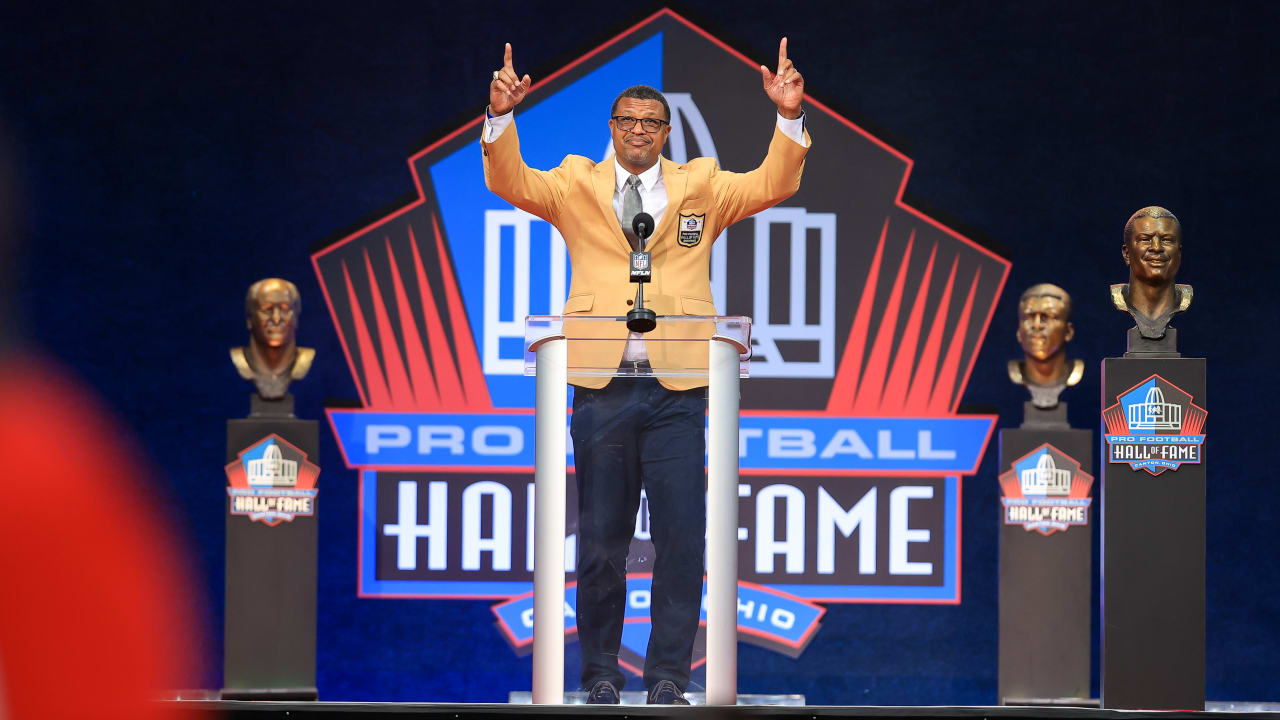 Lutheran North's Steve Atwater is a Pro Football Hall of Famer