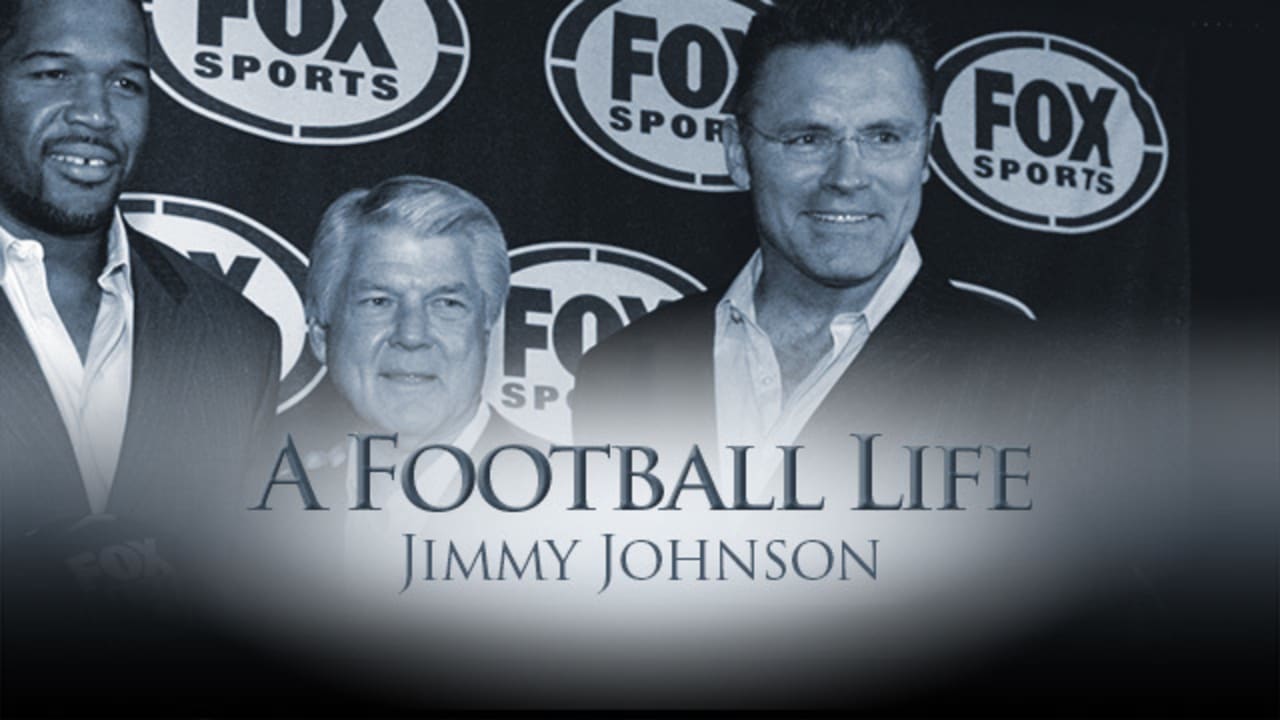 Howie Long Freezes in Odd Moment of Confusion on Fox NFL Pregame Show and  Jimmy Johnson Lets Him Hear About It