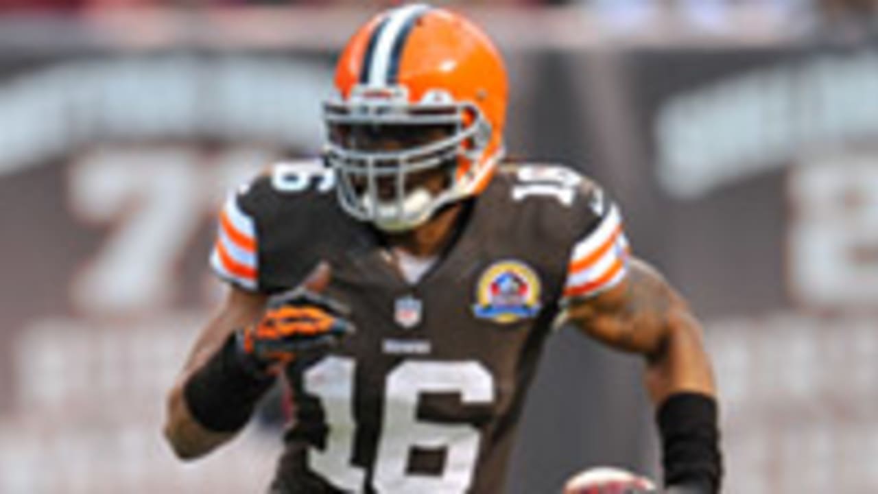 josh-cribbs-030913-spot.jpg