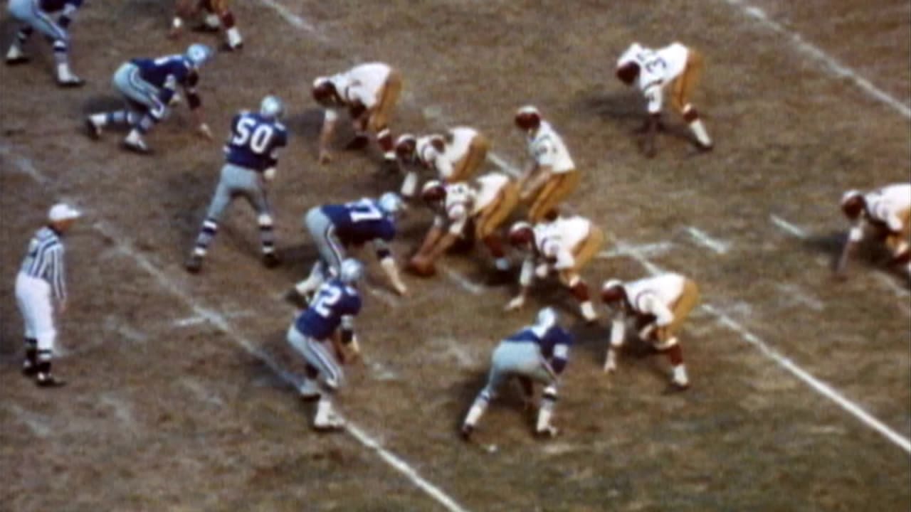 Washington Redskins' Charley Taylor (42)is shown after he caught