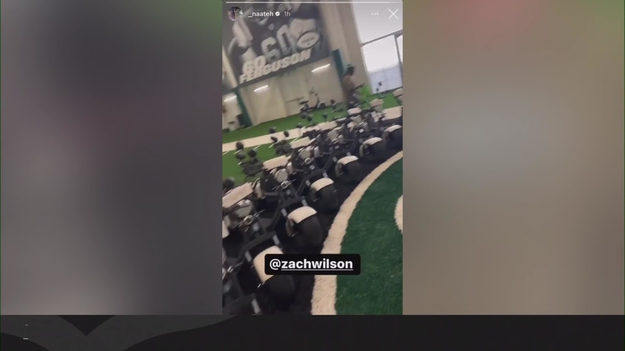 Video of Zach Wilson's Christmas Gift to Jets O-Line Goes Viral