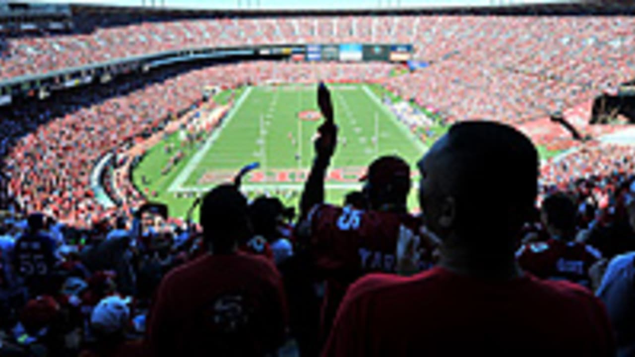 Candlestick-Park-121014-Spot.jpg