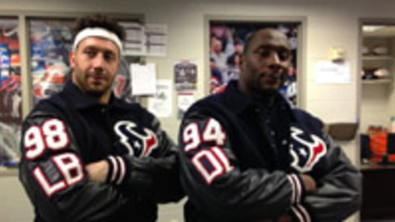 Connor-Barwin-121207-Spot.jpg