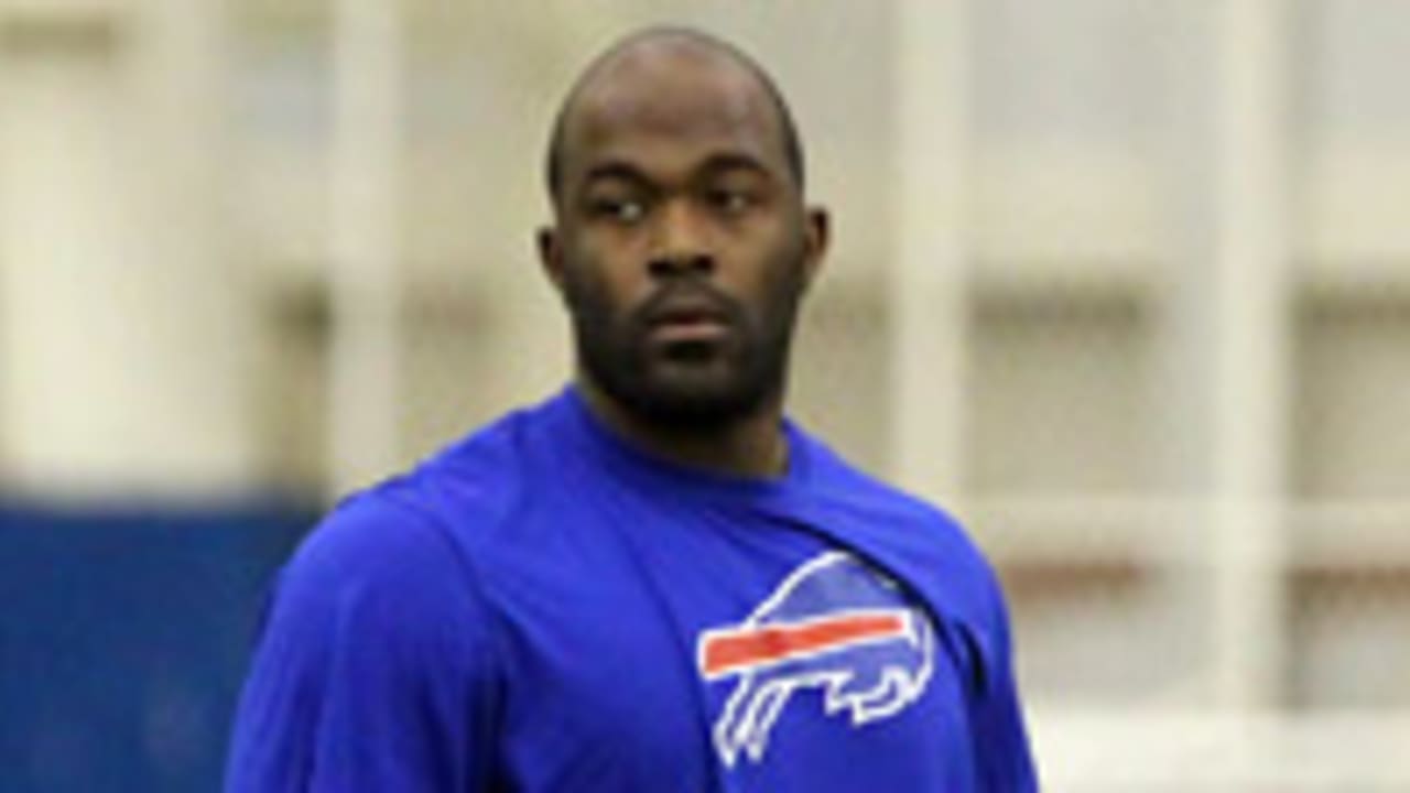 mario-williams-130614-spot.jpg