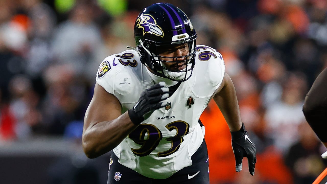 Ravens' Calais Campbell is one of a kind, National Sports