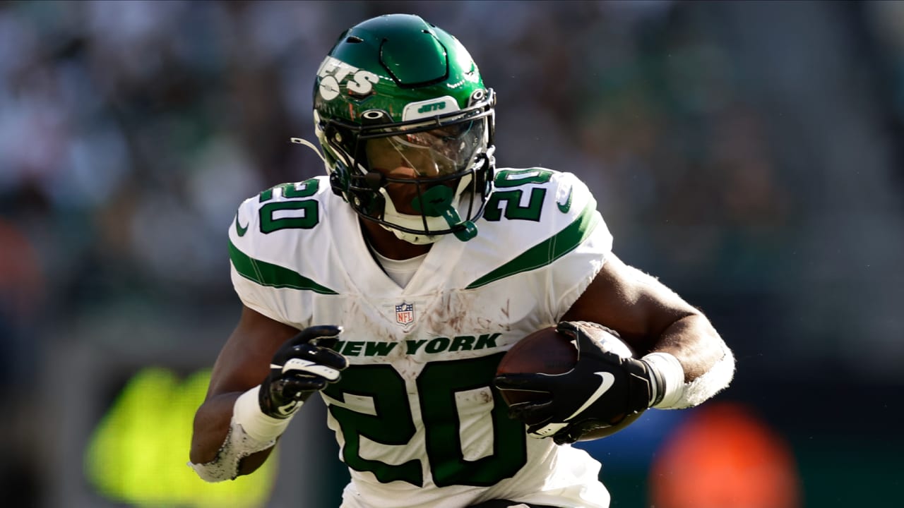 Jets RB Breece Hall Delivers Multiple 'Home Run' Plays in Win Over