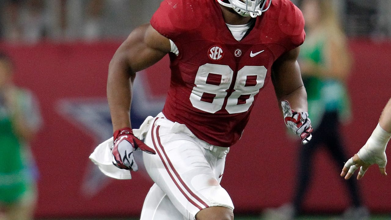 Buffalo Bills elect to release former Alabama tight end OJ Howard