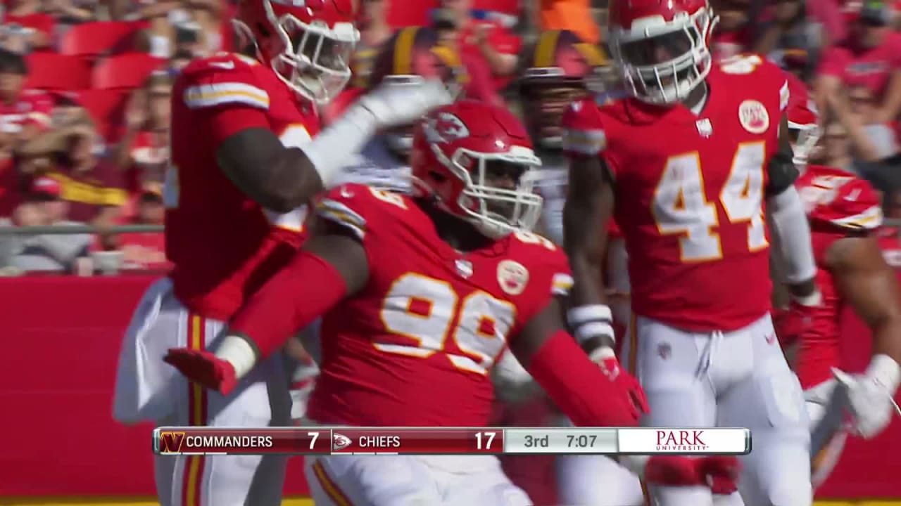 Kansas City Chiefs defensive tackle Khalen Saunders (99) reacts during the  second half of an NFL football game against the San Francisco 49ers in  Santa Clara, Calif., Sunday, Oct. 23, 2022. (AP