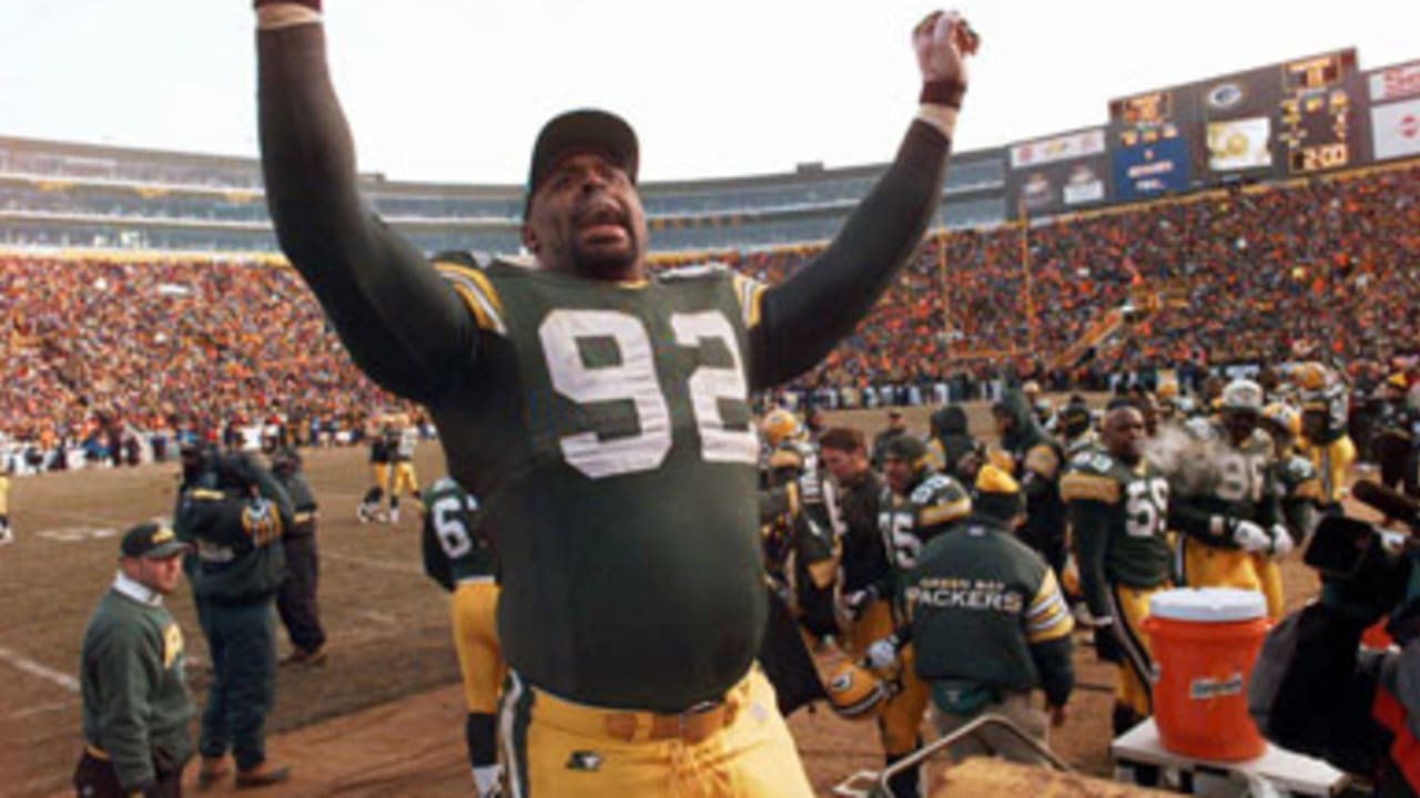 Green Bay Packers: Titletown's Top 10 Linebackers of All Time