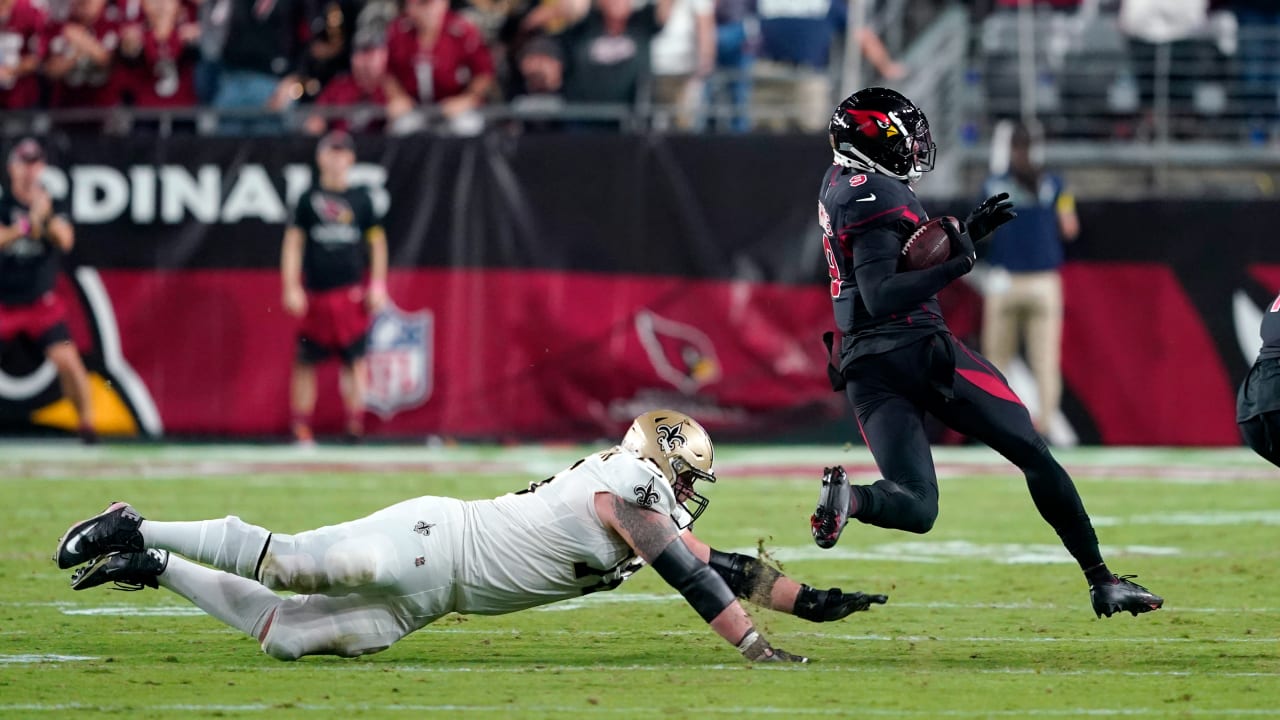 Can't-Miss Play: Arizona Cardinals Isaiah Simmons reels in a one-handed  interception for the Cardinals' second pick-six of the game