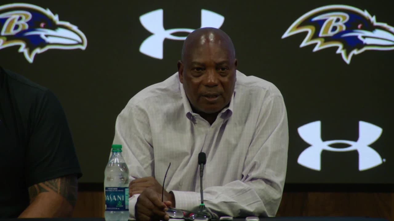 Former Baltimore Ravens GM Ozzie Newsome explains process of drafting