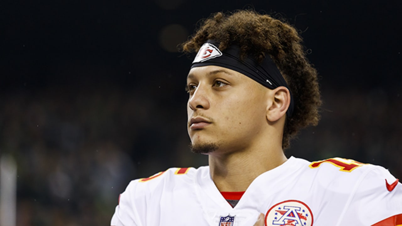 Patrick Mahomes BANNED From Playing Basketball According To KC Chiefs GM! 