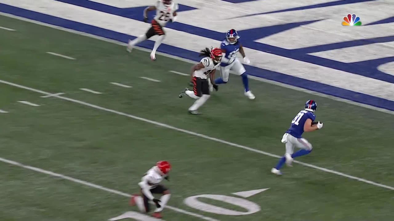 New York Giants wide receiver Alex Bachman's 11th catch of game is go