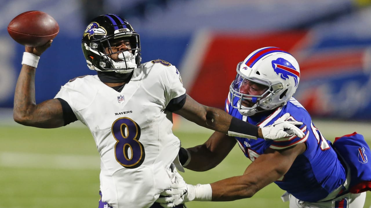 Baldy's Breakdowns: How the Buffalo Bills defense shut down Baltimore Ravens  quarterback Lamar Jackson