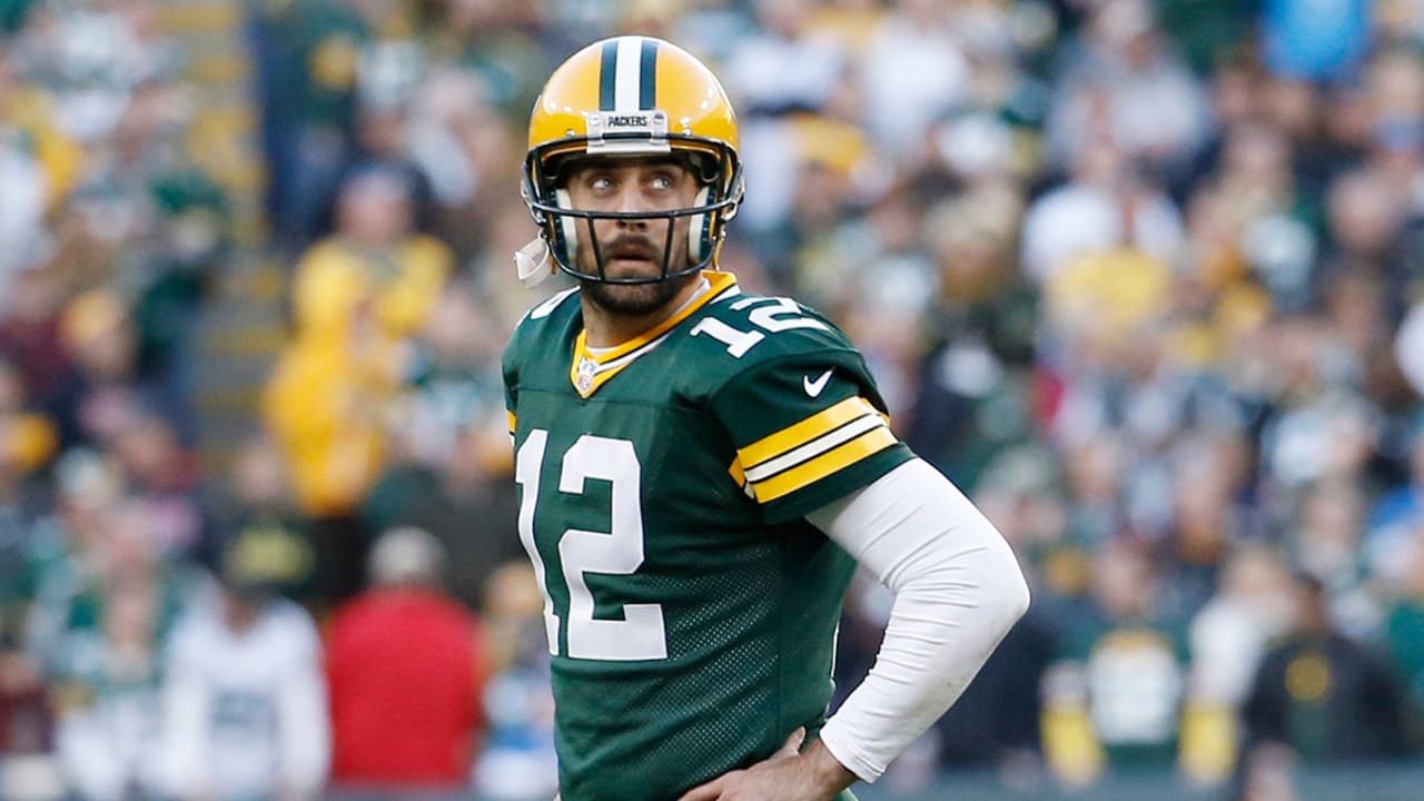 Rodgers-Aaron-151117-SL2.jpg