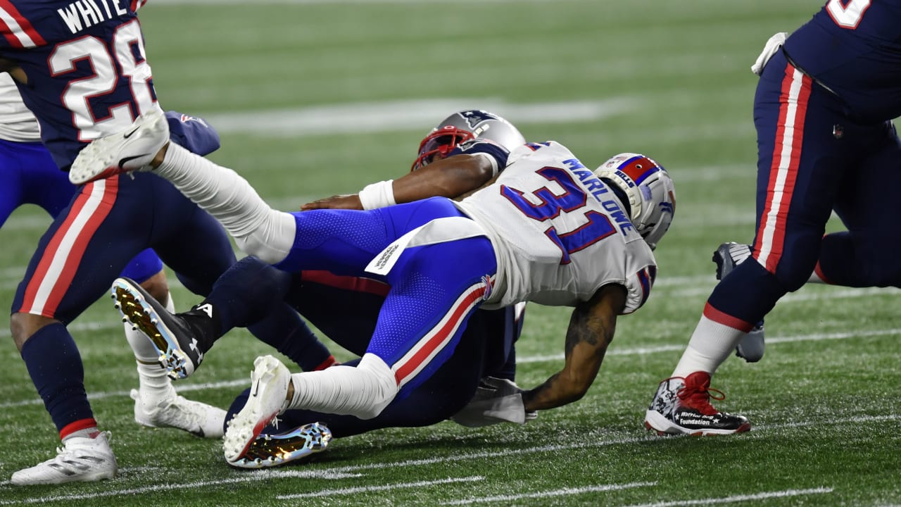 Buffalo Bills safety Dean Marlowe (31) walks off the field following an NFL  football game against the New England Patriots, Monday, Dec. 28, 2020, in  Foxborough, Mass. (AP Photo/Stew Milne Stock Photo - Alamy