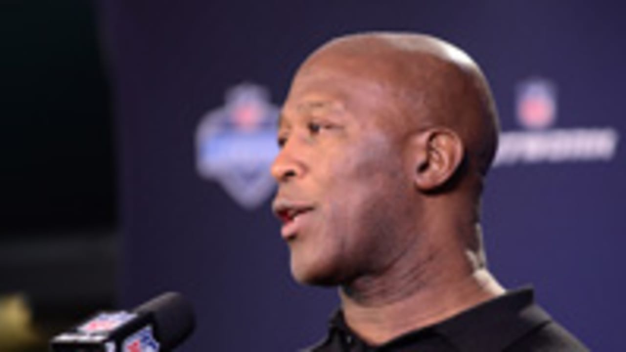 Lovie Smith-140220-Spot.jpg