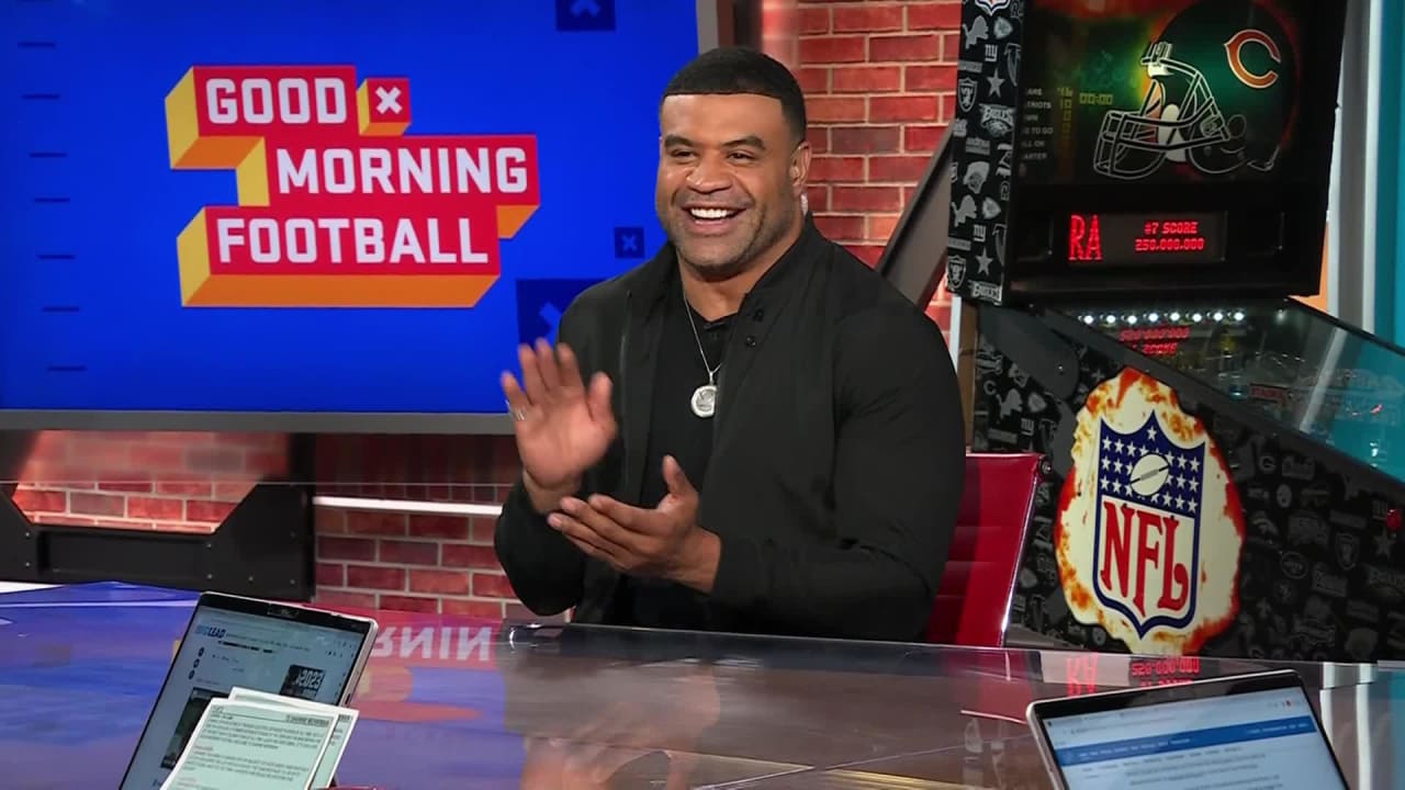 Shawne Merriman  Nfl football pictures, Nfl highlights, Nfl players