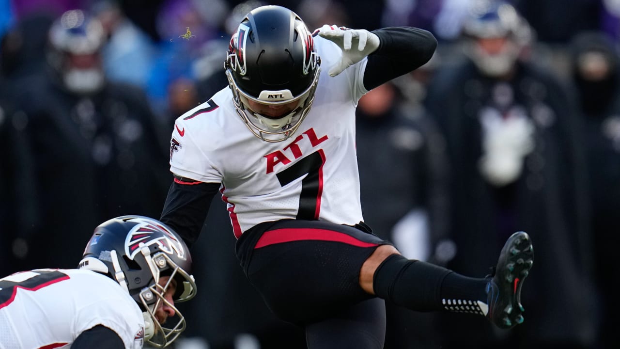 Atlanta Falcons kicker Younghoe Koo's 32yard FG gets Falcons on board