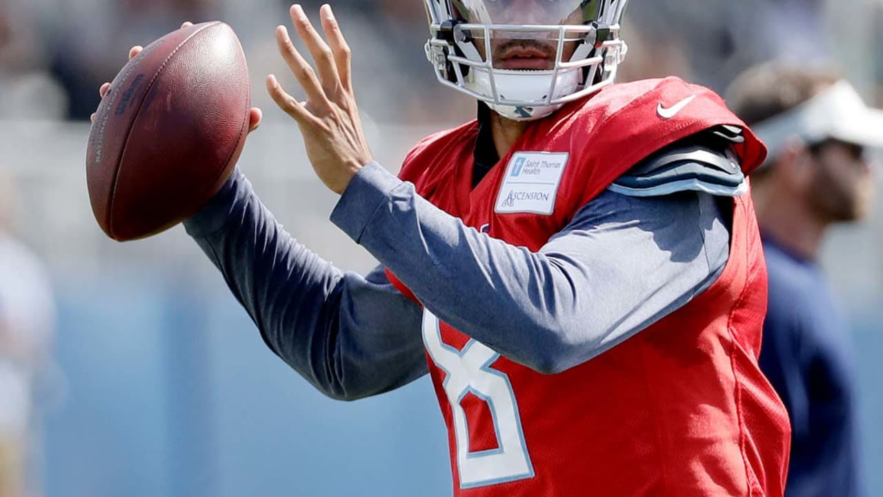 Marcus-Mariota-180809-sl.jpg