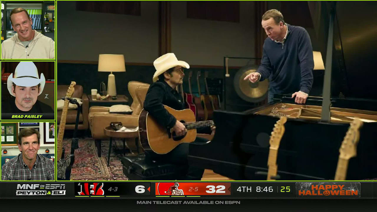 Musician Brad Paisley reveals that Peyton Manning has ruined chicken