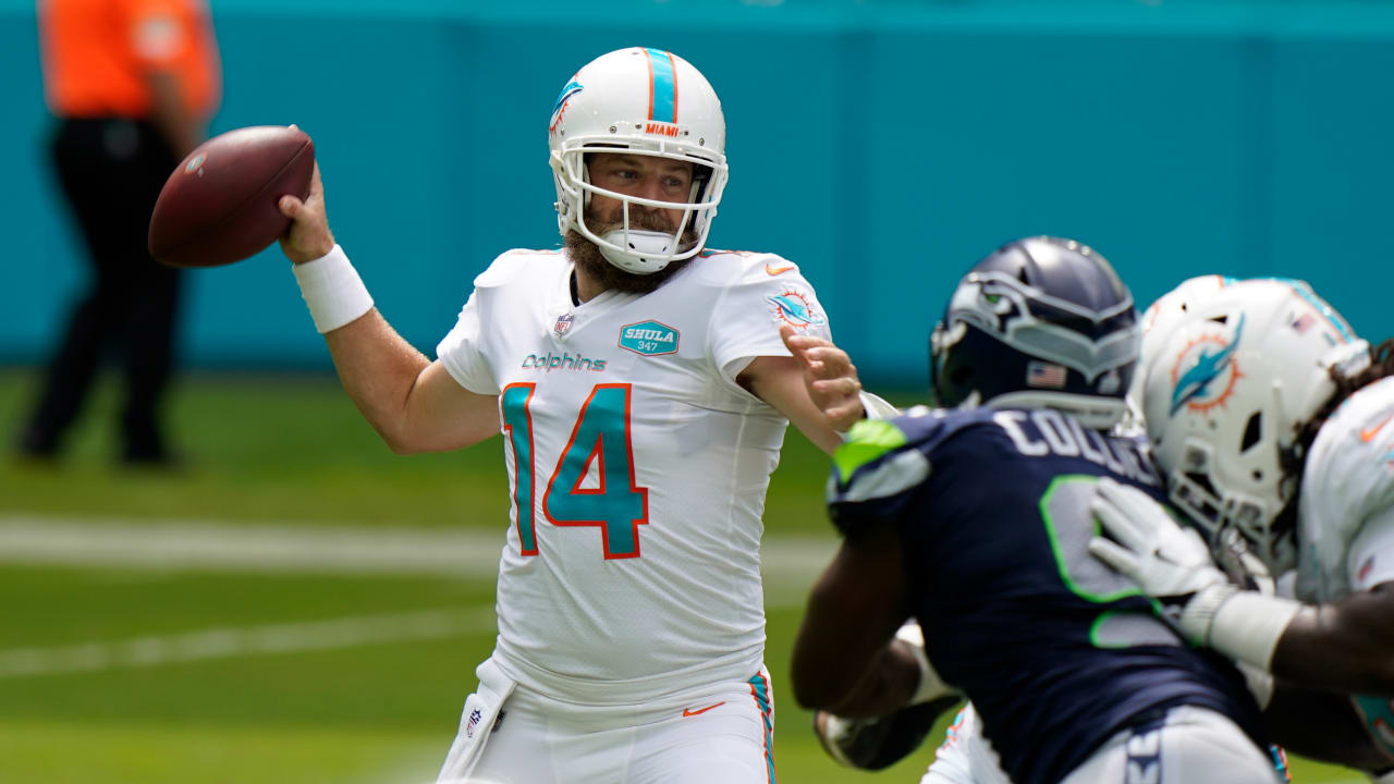 Dolphins' Brian Flores: Ryan Fitzpatrick still our starter for now