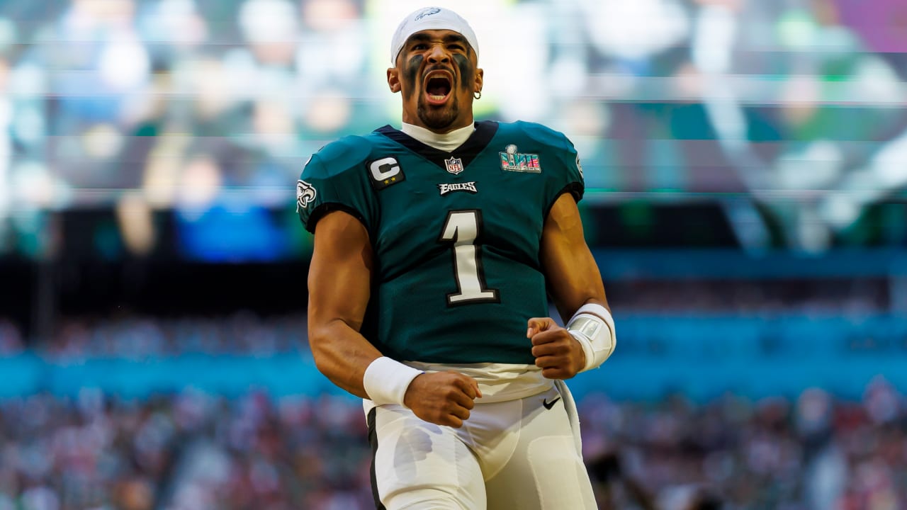 Jalen Hurts Philadelphia Eagles Salute to Service Jersey – Classic