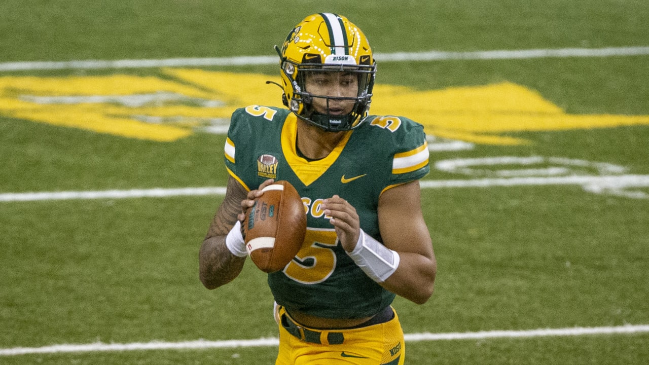 Trey Lance Leaving North Dakota State to Focus on Training for 2021 NFL  Draft, News, Scores, Highlights, Stats, and Rumors