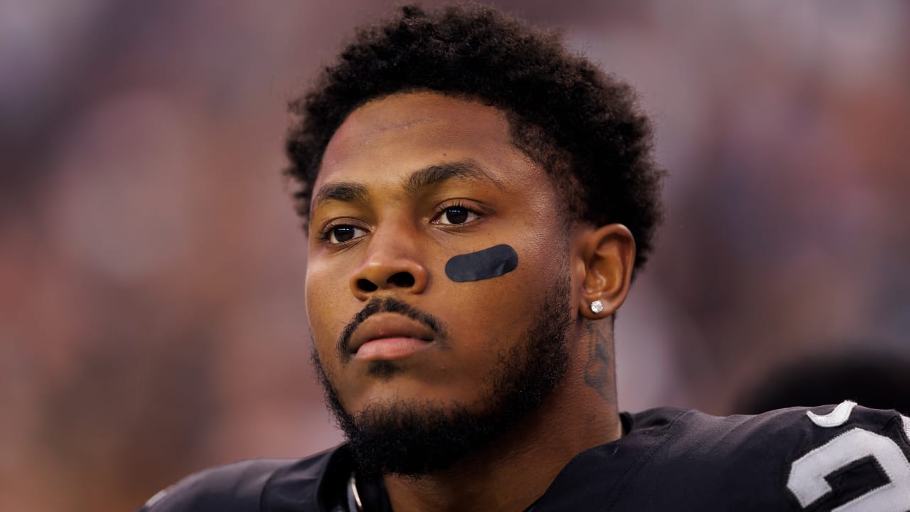 NFL: Las Vegas Raiders Coach Gives Concerning Update On Josh Jacobs  Contract Talks