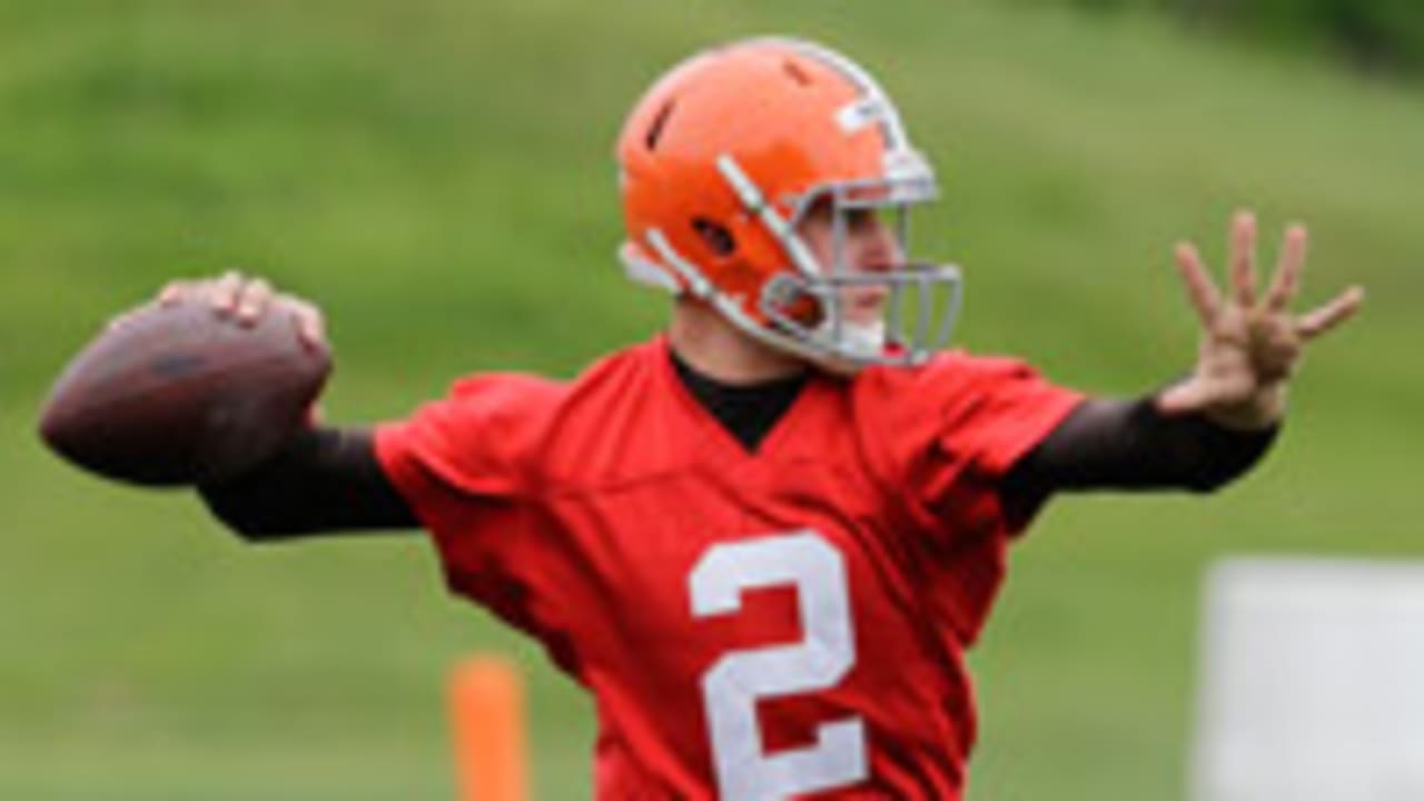 manziel-johnny-2-140528-SL.jpg