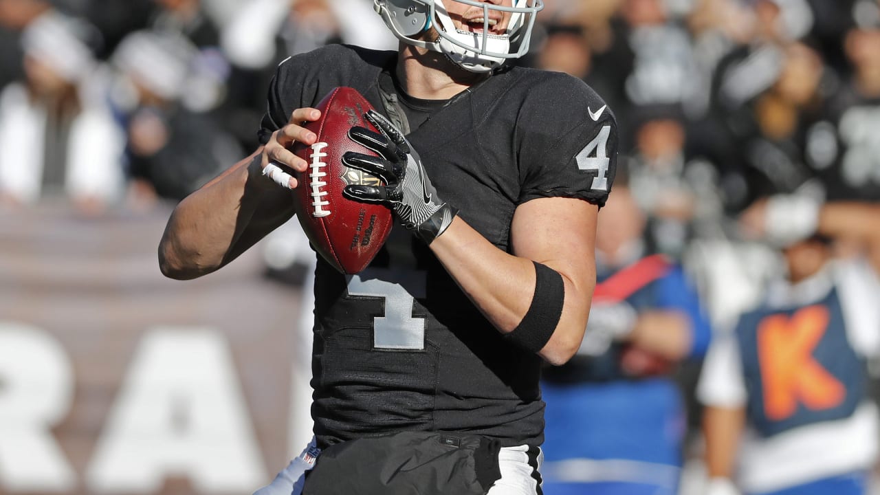 derek-carr-033017
