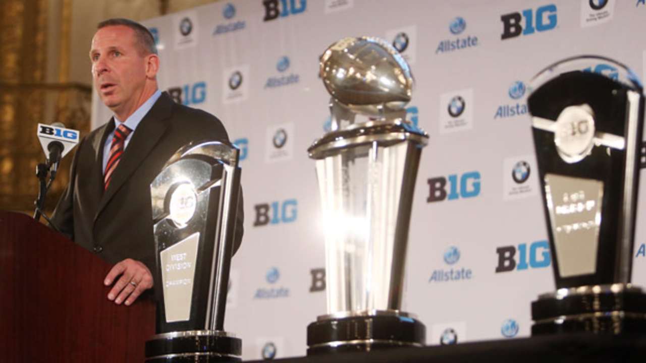 Pelini-Bo-140809-TOS.jpg