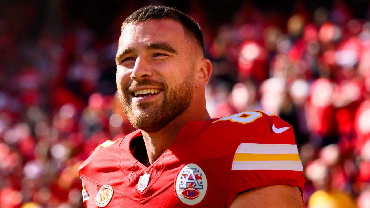 Andy Reid: Taylor Swift 'can stay around all she wants' amid Travis