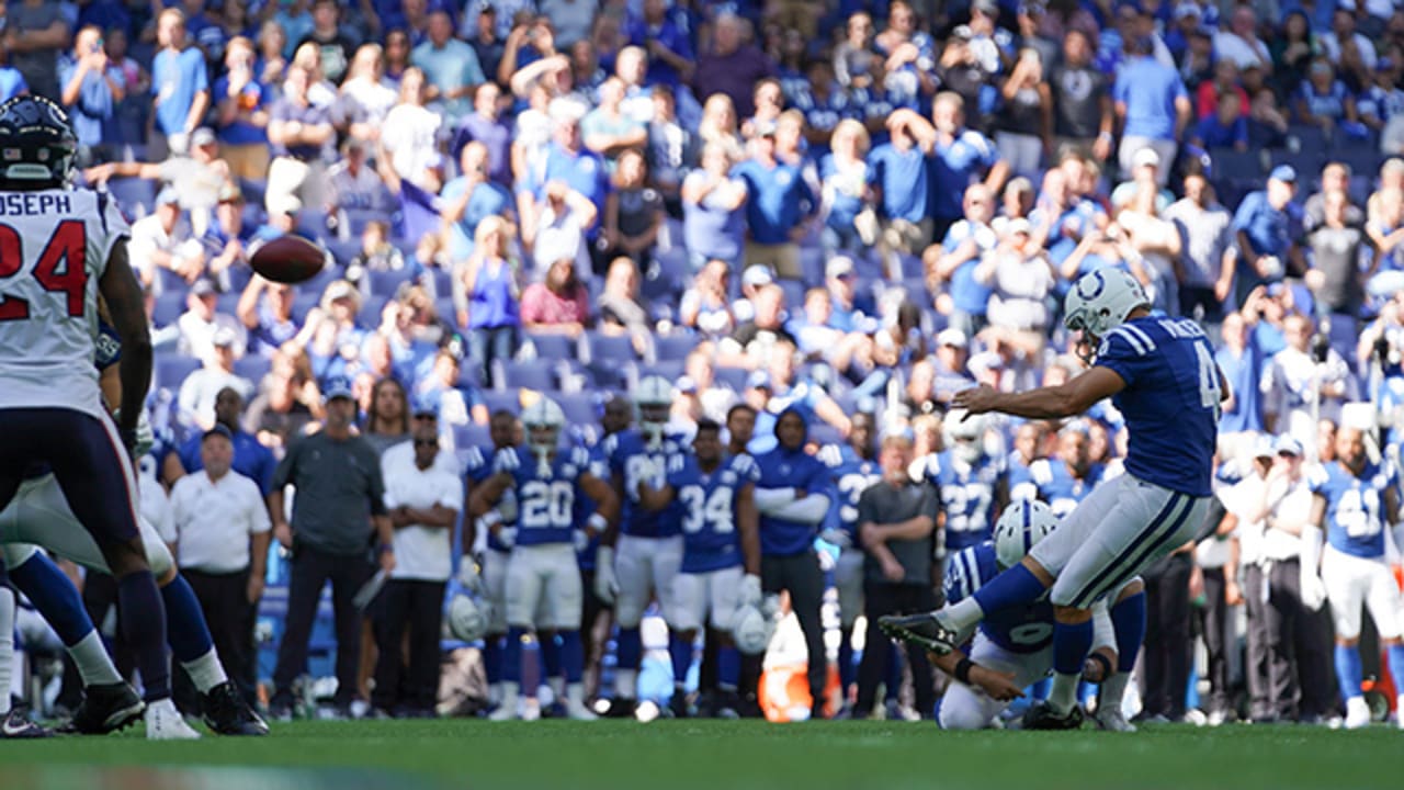 Adam Vinatieri broke the all-time NFL field goal record