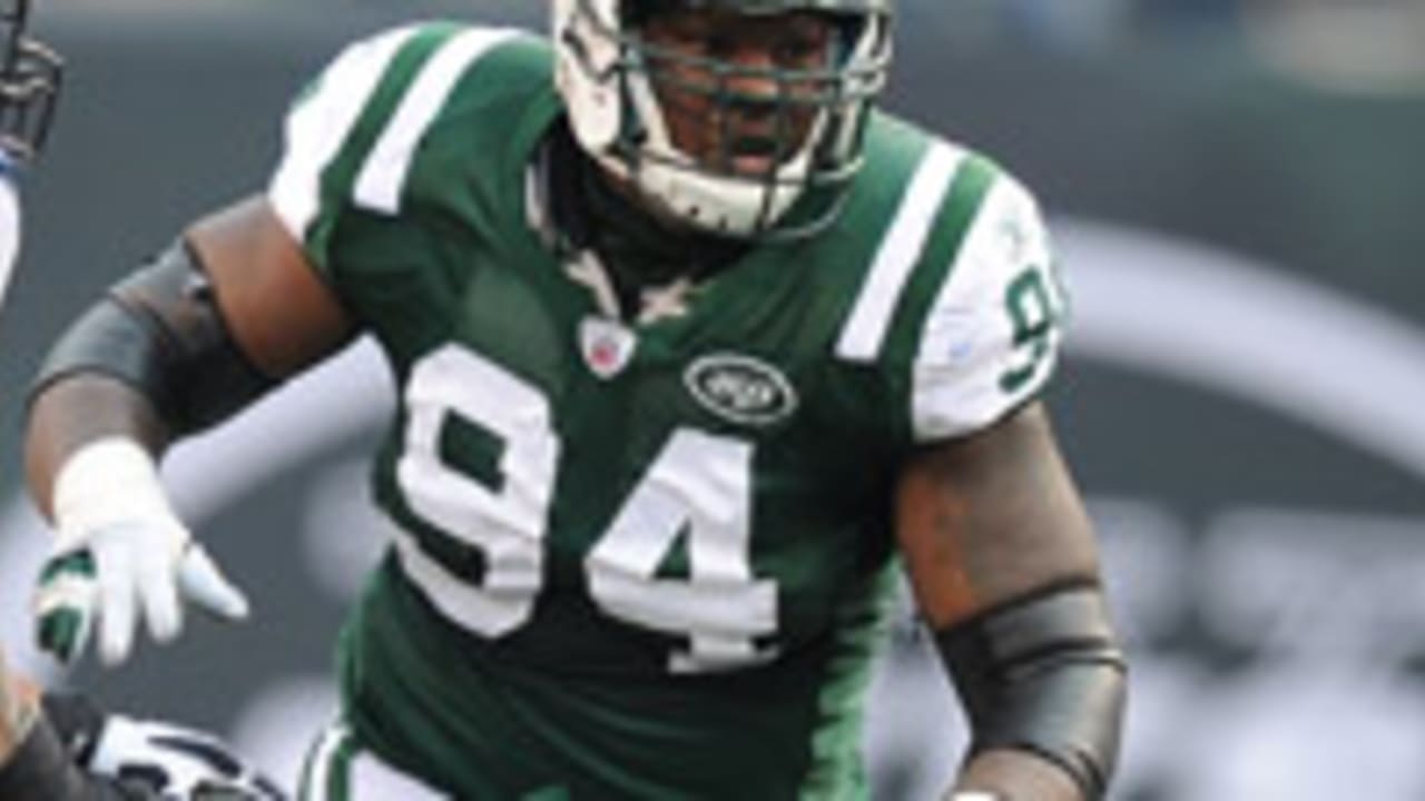 Marcus-Dixon-120901-Spot.jpg