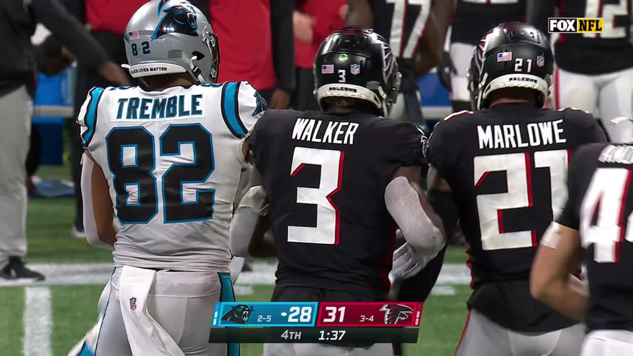 Panthers' D.J. Moore catches ridiculous P.J. Walker TD pass, then