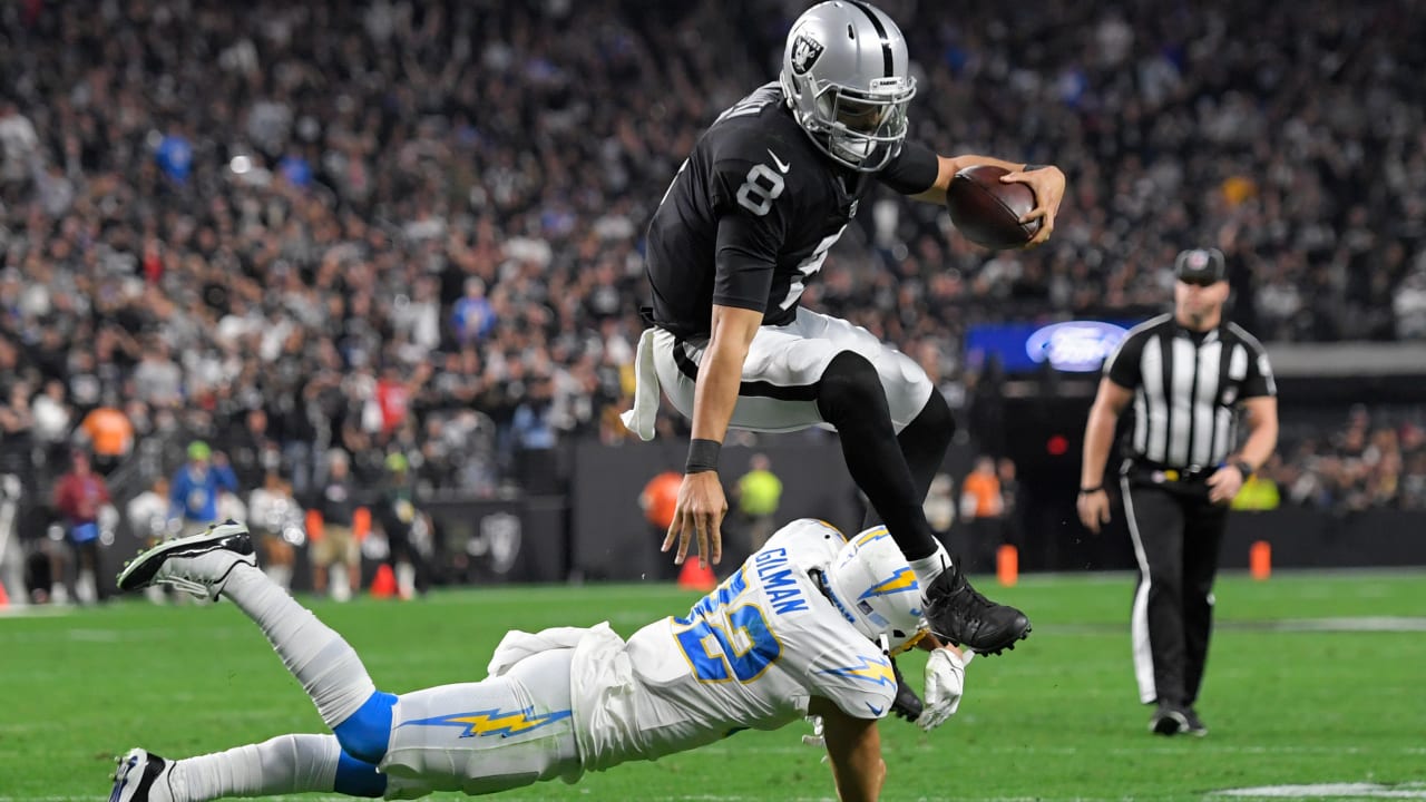 Marcus Mariota Finally Makes Las Vegas Raiders Debut - Sports Illustrated  Tennessee Titans News, Analysis and More