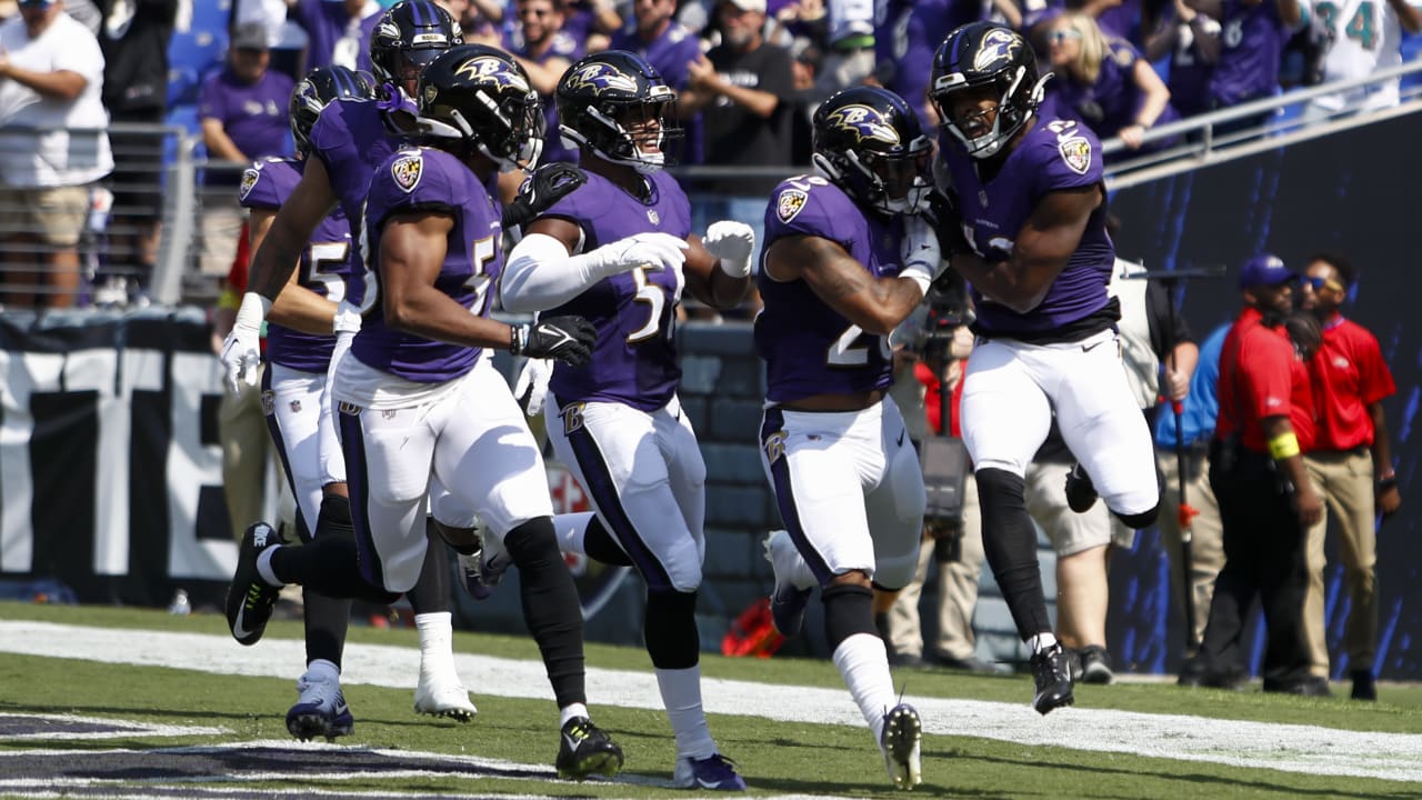 Baltimore Ravens wide receiver Devin Duvernay scores a touchdown