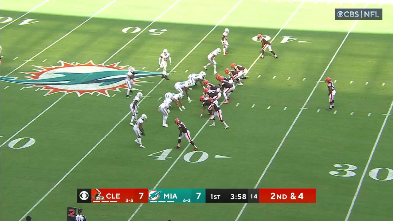 Miami Dolphins' Christian Wilkins catches first-career touchdown pass vs.  Cincinnati Bengals