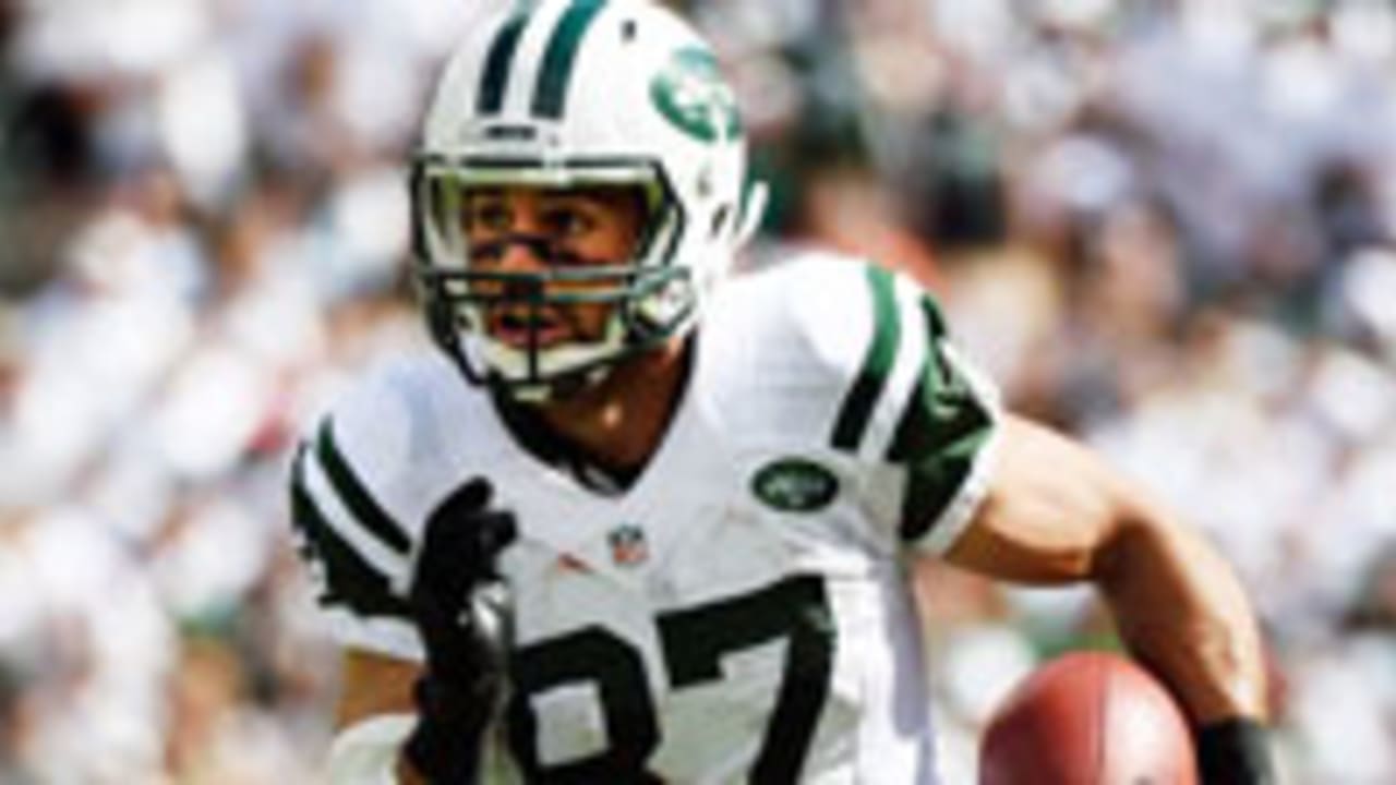 Eric Decker-141003-Spot.jpg