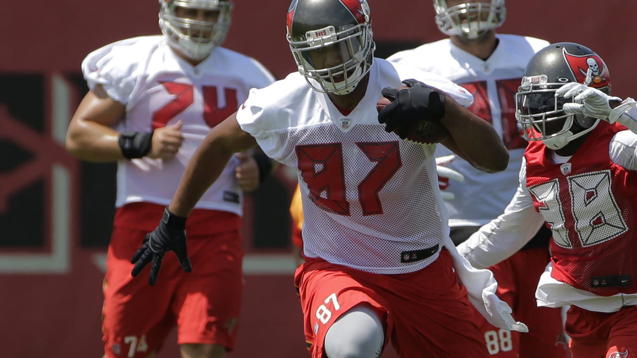 austin-seferian-jenkins-081016