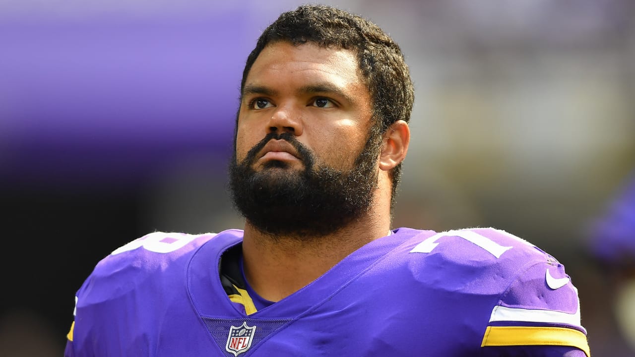 The #Vikings have cut OG Dakota Dozier.